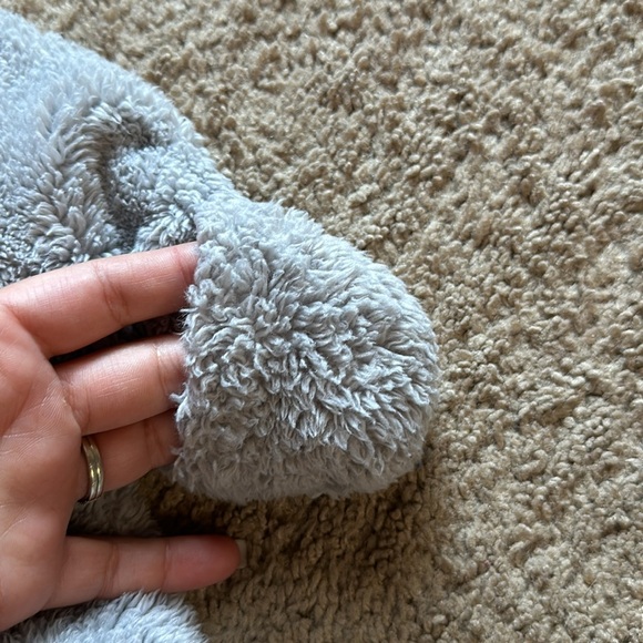 Sherpa hooded newborn footsie - Picture 5 of 5